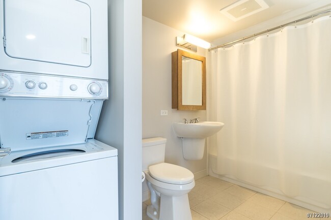 Building Photo - 1BR/1BA/DEN/1PKG - PACIFICA HONOLULU