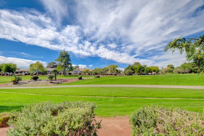 Building Photo - 4BEDROOM HOME ON THE GOLF COURSE 89130 * C...