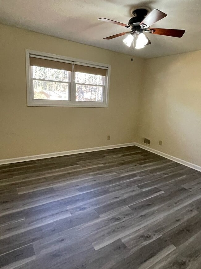 Building Photo - 4912 Valley Dale Ct