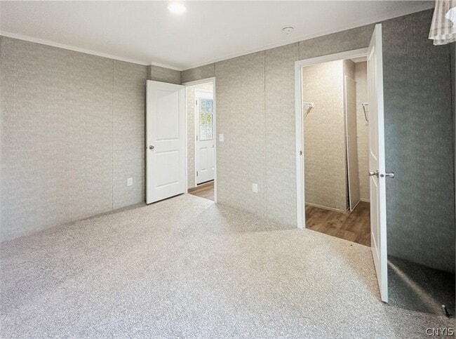 Building Photo - 645 Kilkenny Dr