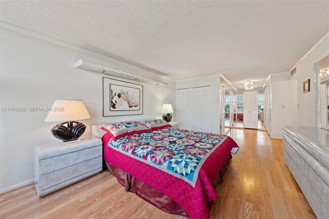 Building Photo - 2751 S Ocean Dr