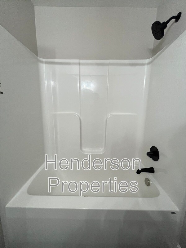 Building Photo - 5906 Colchester Pl