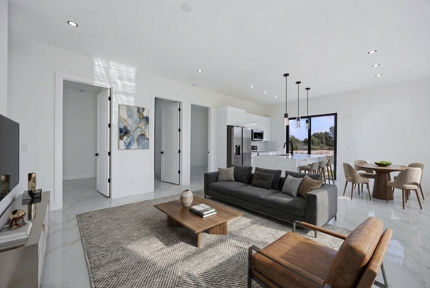 Building Photo - 1053 Marine Ave S