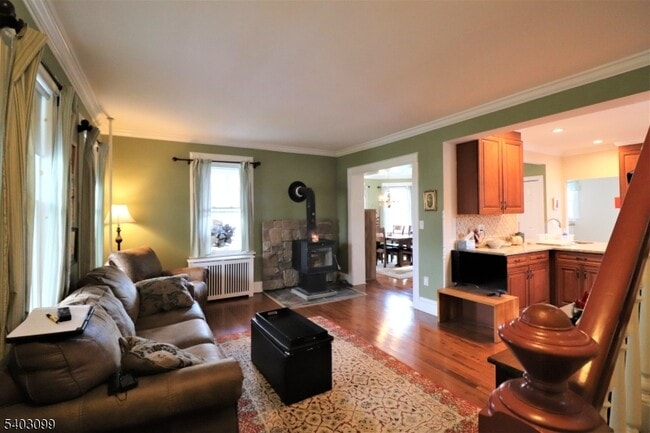 Building Photo - 236 W Main St