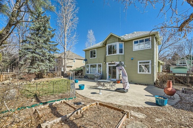 Building Photo - Bright & Cozy 3BDR Retreat in Longmont