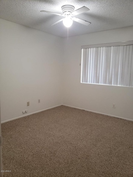 Building Photo - 3327 W Joan De Arc Ave