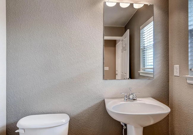 Building Photo - 9048 Apache Plume Dr
