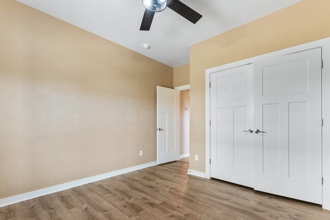 Building Photo - 1200 Ridgeway Dr