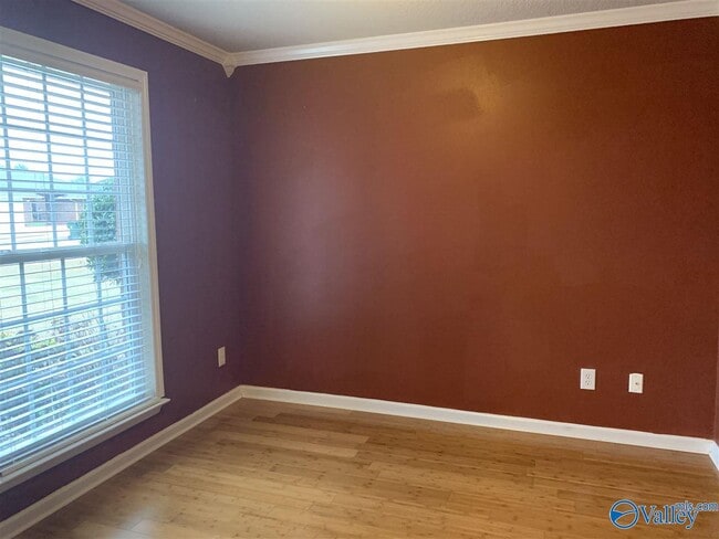 Building Photo - 137 Clover Ridge Dr