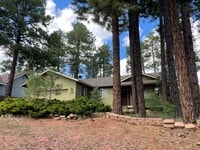Building Photo - Gorgeous Flagstaff Home