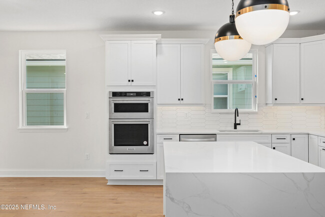 Building Photo - 42 Myrtle Oak Ct