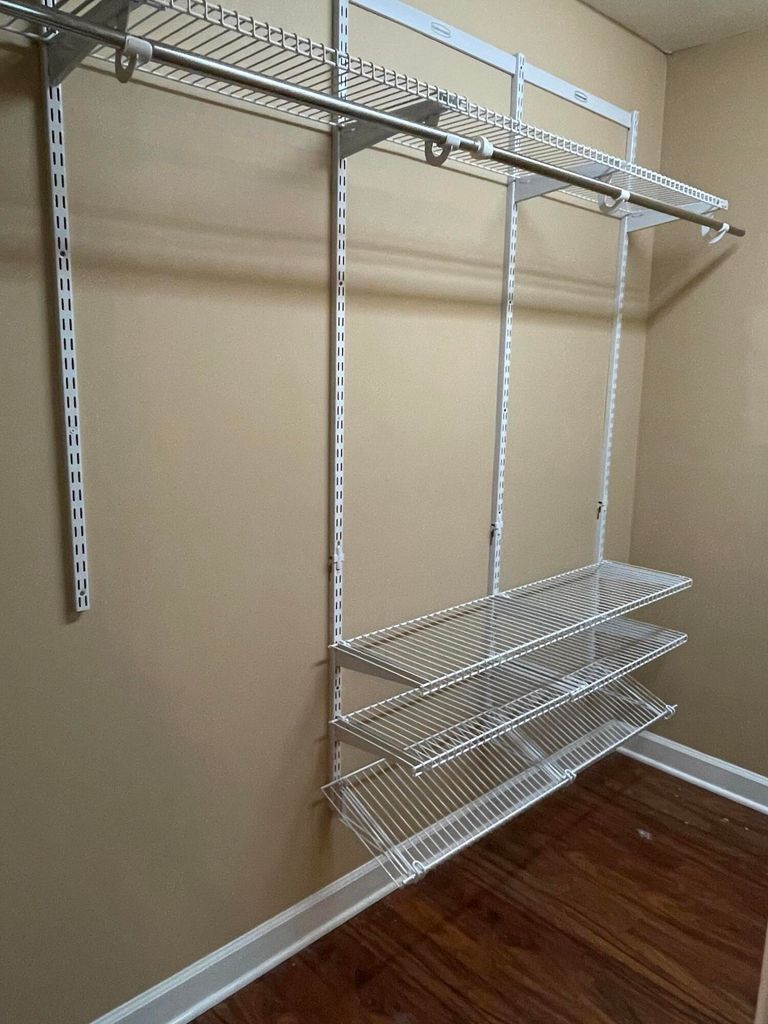 Walk-In Closet for Master Suite - 3309 Godfrey St