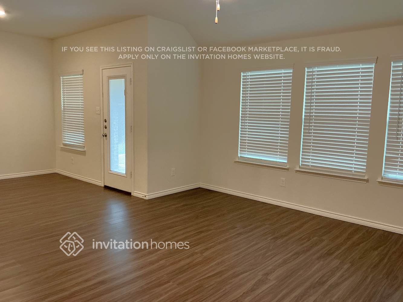 Building Photo - 753 Jamestown Ln