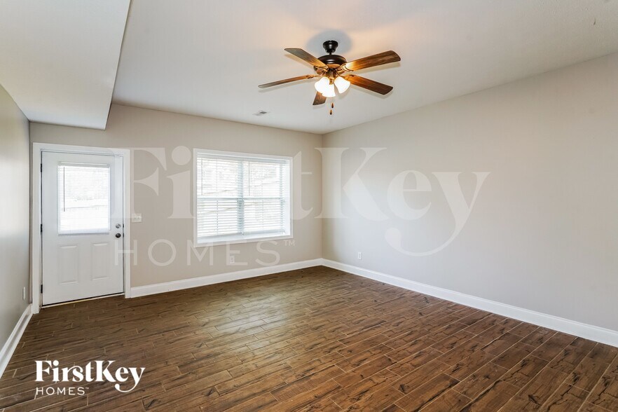 Building Photo - 1883 Red Fox Trail