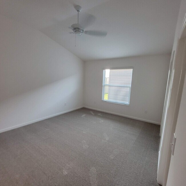 Building Photo - Wonderful home in Citrus Grove
