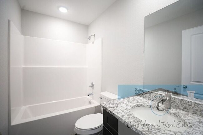 Building Photo - Recent construction, beautiful 3 bed / 2 bath home - Brookland!