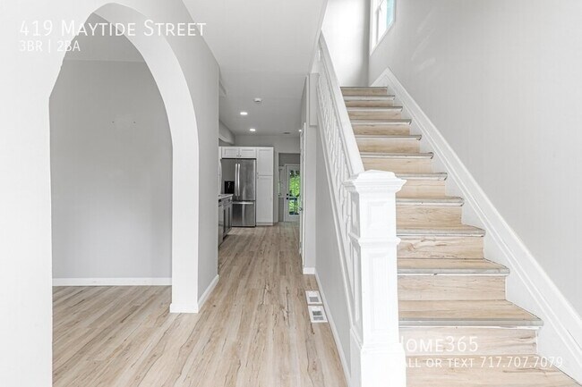 Building Photo - 419 Maytide St