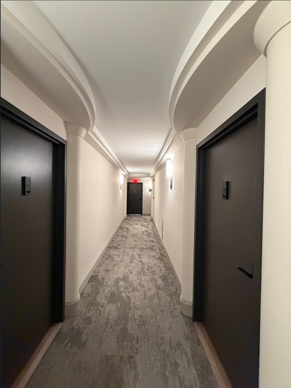 Corridor - 950 25th St NW