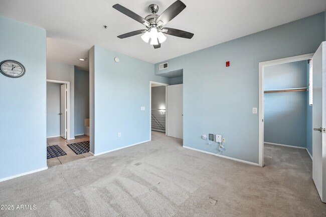 Building Photo - 6745 N 93RD Ave
