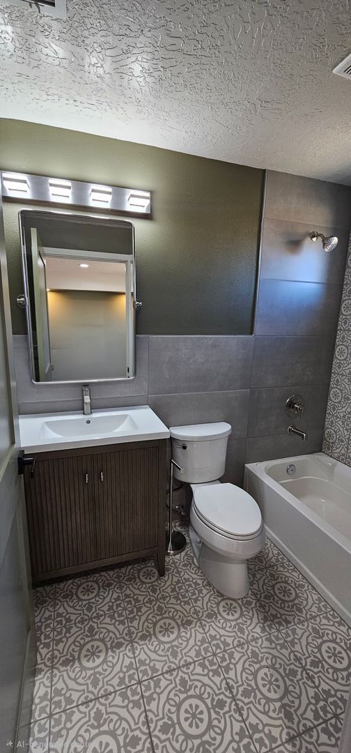 Building Photo - Available NOW!!!