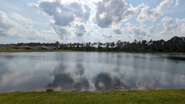 Primary Photo - AMAZING POND VIEW! This is a great price o...
