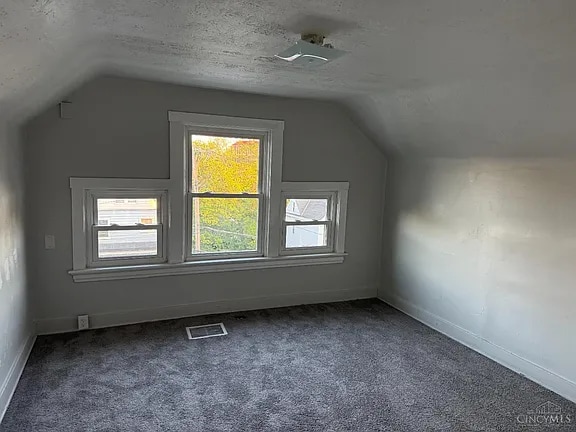 3rd floor bedroom - 2025 Burnet Ave