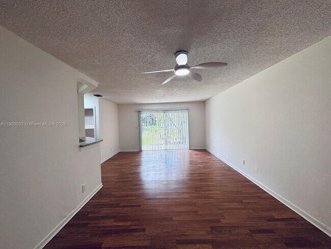 Building Photo - 3453 NW 44th St