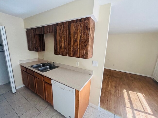 Building Photo - Baxley - 1915