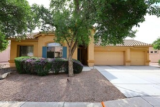 Building Photo - 4263 E Cassia Ln