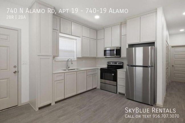 Building Photo - 740 N Alamo Rd