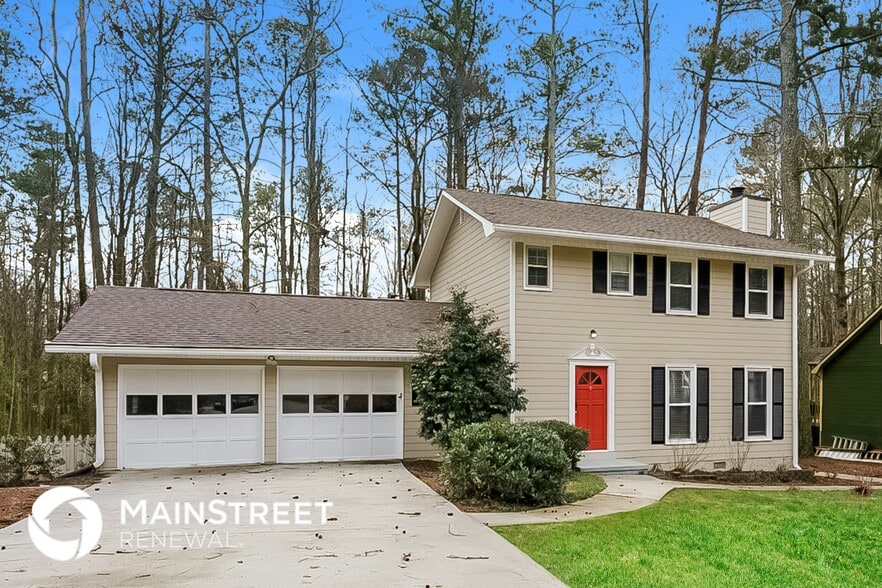 Building Photo - 2440 Hillboro Cir S W