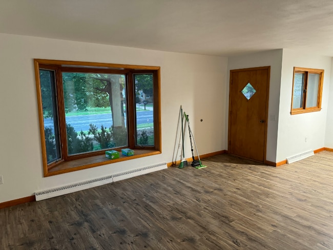 Building Photo - 401 W 14th St