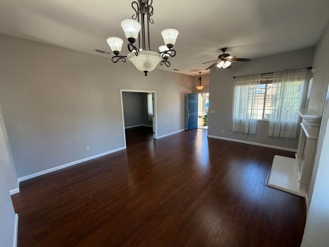 Building Photo - 3 bedroom + office | 2 bathroom | Single family home