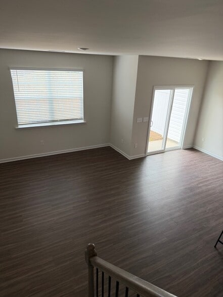 LR/DR - 1842 Pheasant Trace Cir