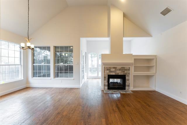 Building Photo - 1329 Sherman Ct