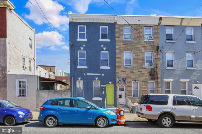 Building Photo - 2047 E Sergeant St
