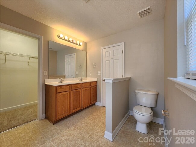 Building Photo - 1445 Matthew Allen Cir