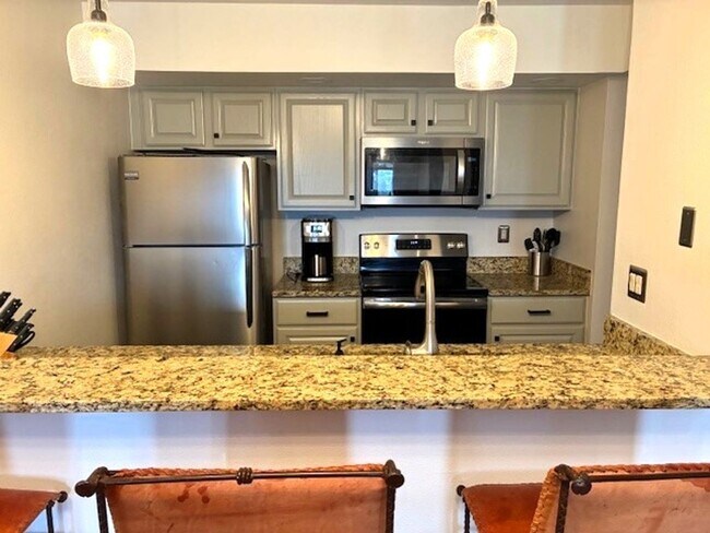 Building Photo - Long Term Rental- Frisco Bay Townhomes #408B