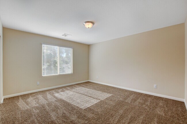 Building Photo - 2919 Caxton Grove Dr