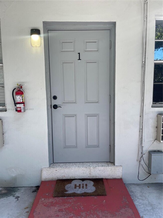 Building Photo - 11890 NE 16th Ave