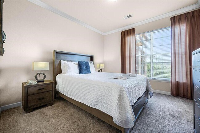 Building Photo - 1301 Tuscan Terrace