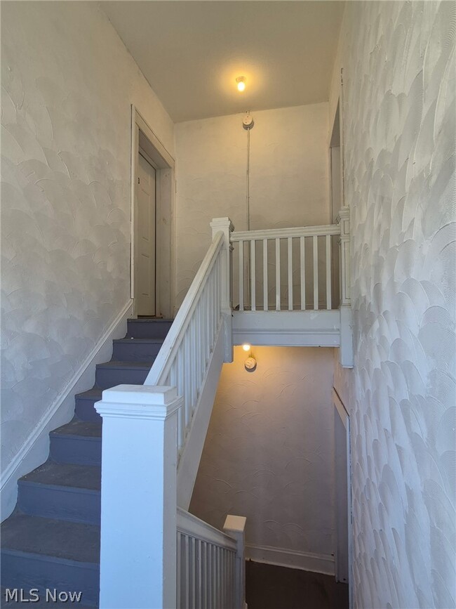 Building Photo - 3399 E 140th St