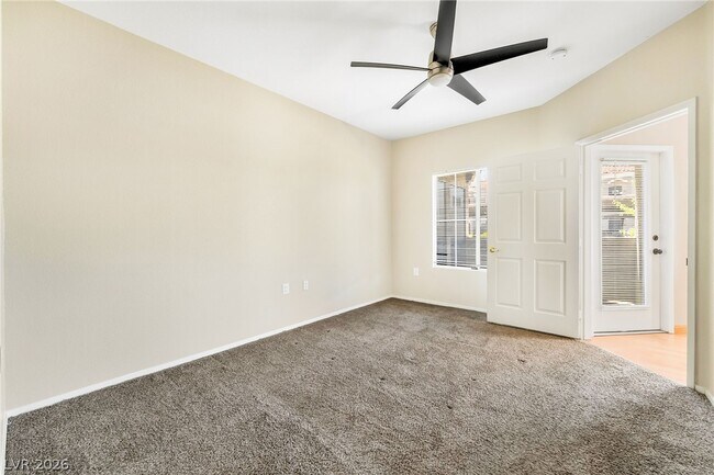Building Photo - 10245 S Maryland Pkwy