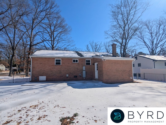 Building Photo - 1036 Kingsway Rd