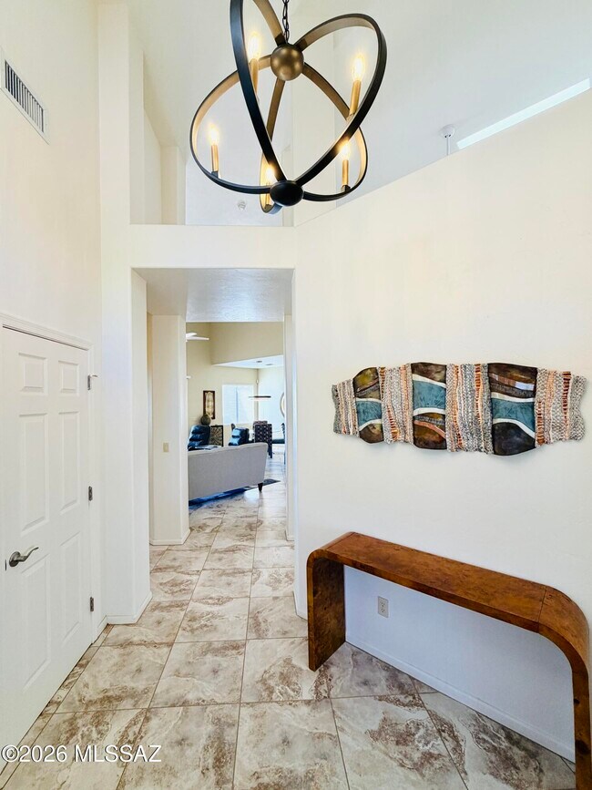 Building Photo - 1465 W Bridalveil Pl