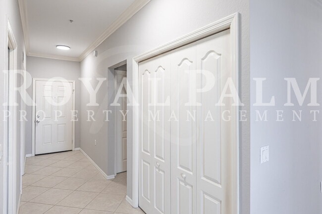 Building Photo - Estero 2BR Condo – $500 Off When You Wrap Up a New Lease This December (Go Ahead, Take It to the ...