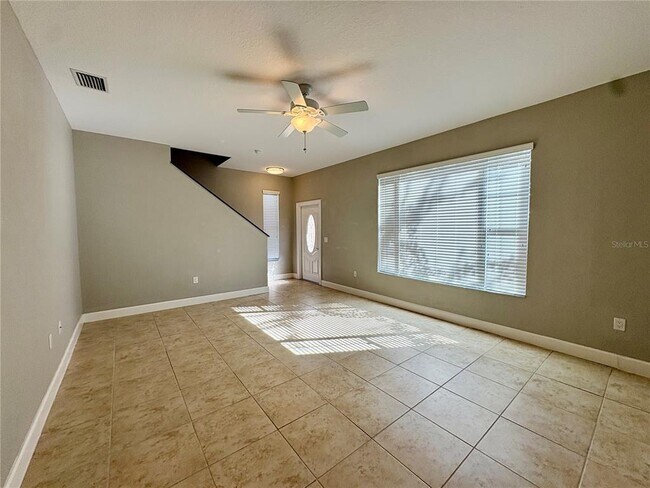 Building Photo - 165 Alexander Woods Dr