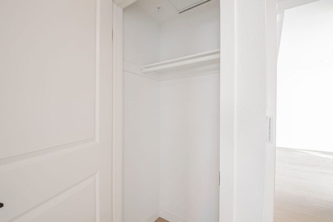 Building Photo - Welcome to the Gramercy
