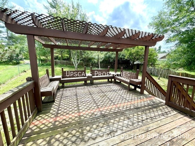 Building Photo - 3705 Forest Green Dr