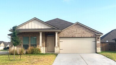 Building Photo - 301 Saddleback Trl